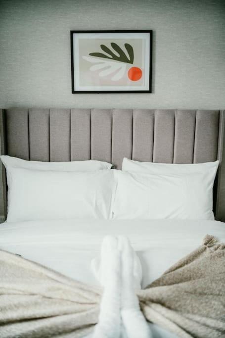 Urban Elegance: Luxury; Sleeps 6